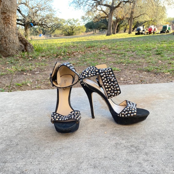Bebe heels - Picture 2 of 2